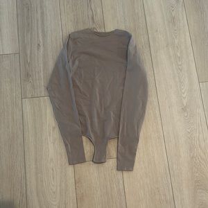 SKIMS Essential crew neck body suit, desert color